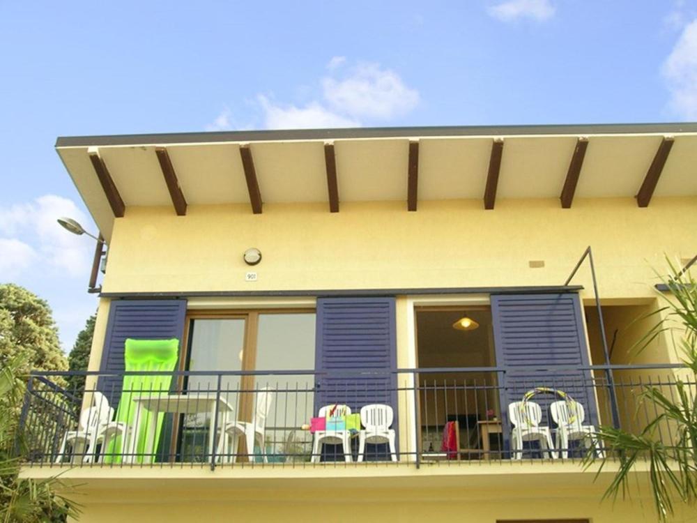 Apartments in Peschiera del Garda 22099 Buitenkant foto